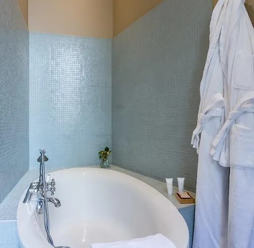 La Tresne Гостевой дом 3*