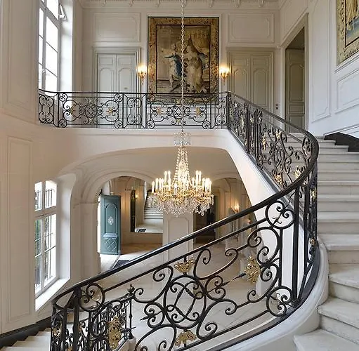 게스트하우스 La Tresne 3*